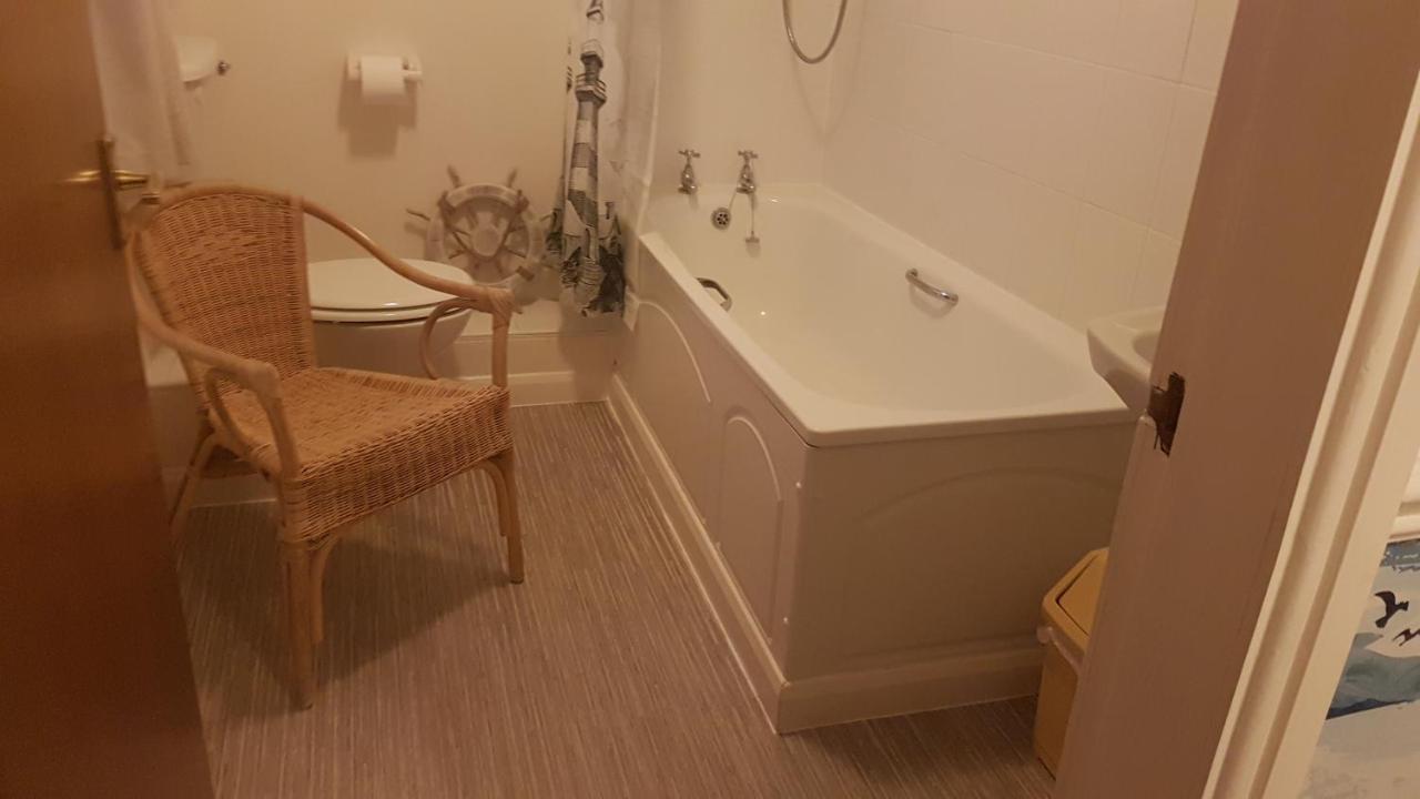 Cameron Court B&B Flamborough Kültér fotó